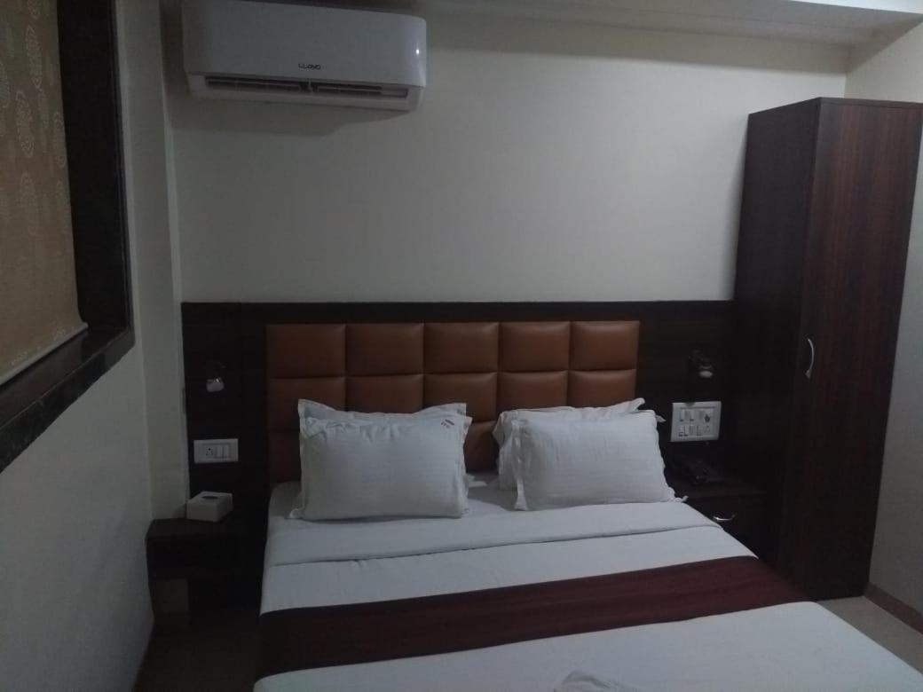Fabhotel Galaxy Suite Mumbai Eksteriør bilde